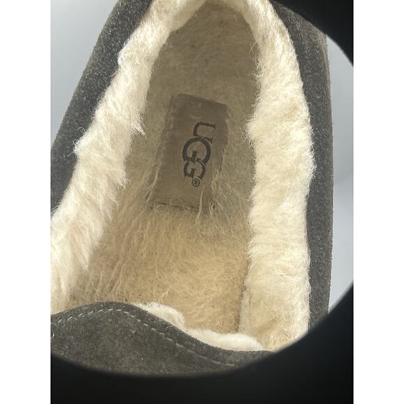 UGG Australia 5775 Ascot Brown Suede Sheepskin Mocs Slippers Shoes Size 10 - Picture 9 of 11